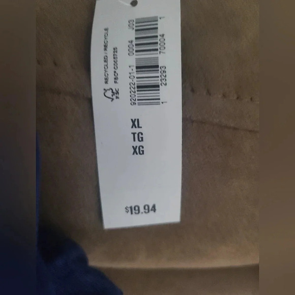 * Host Pick* Old Navy Maternity 3/4 Sleeve Shirt - Picture 3 of 4